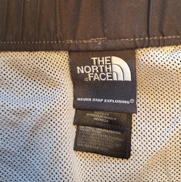 The North Face Black Swim Shorts - Picture 10 of 16